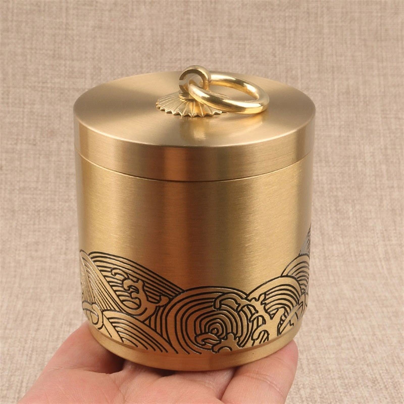 真鍮製エングレービング灰皿 真鍮製エングレービング灰皿